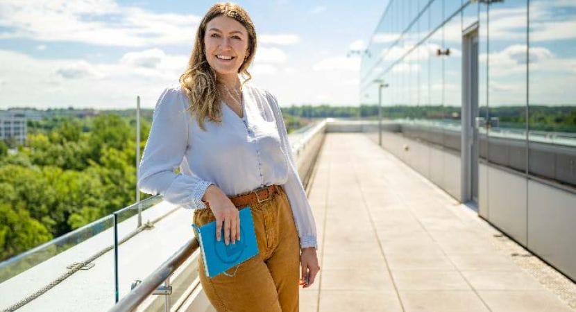 Aerospace Corporation employee outside at our Chantilly Campus