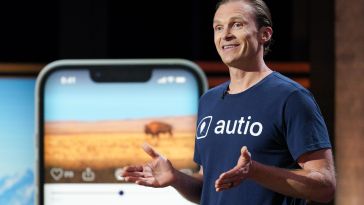 Autio co-founder Woody Sears pitches on Shark Tank.